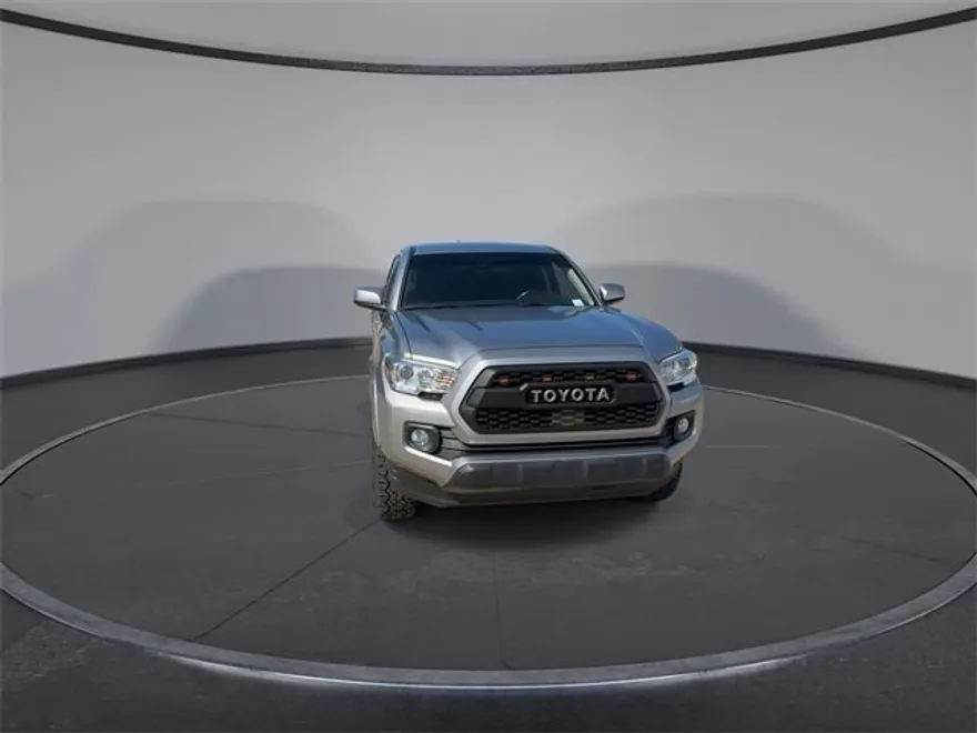 2021 Toyota Tacoma SR5 V6 photo 1