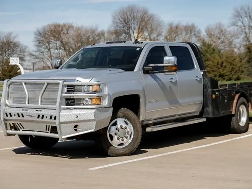 2016 Chevrolet Silverado 3500HD LTZ photo 1
