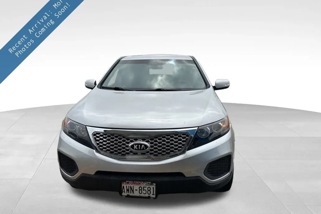 2012 Kia Sorento LX photo 1