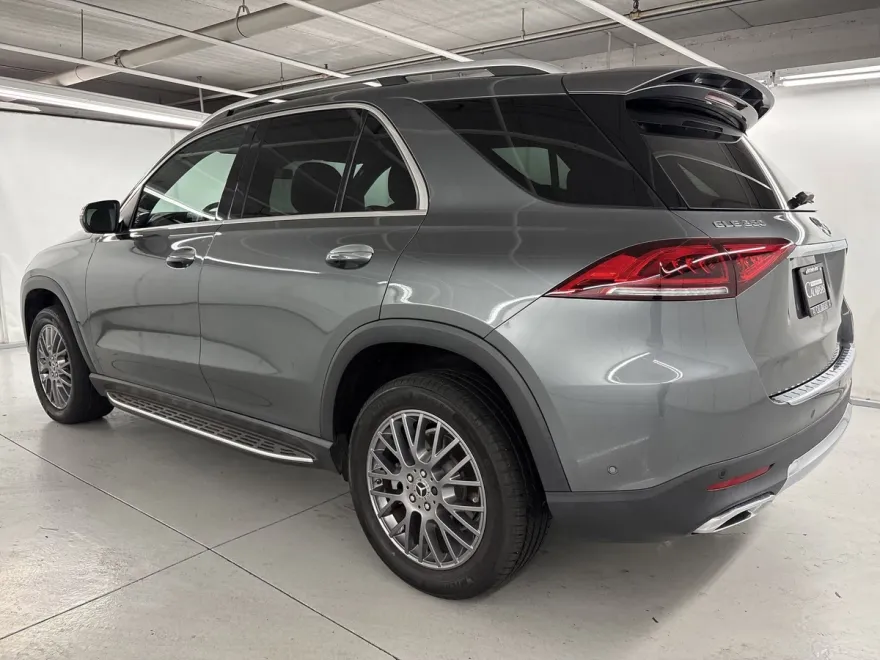 2022 Mercedes Benz GLE 350 4MATIC photo 2