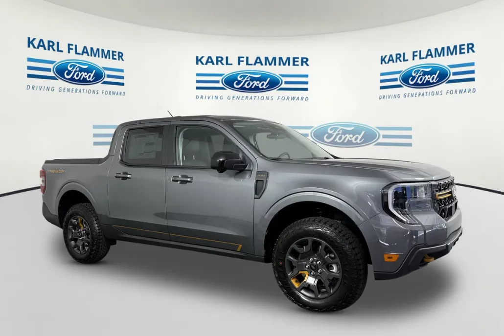 2025 Ford Maverick Tremor photo 1