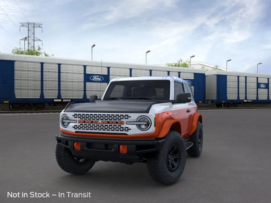 2025 Ford Bronco First Edition photo 1