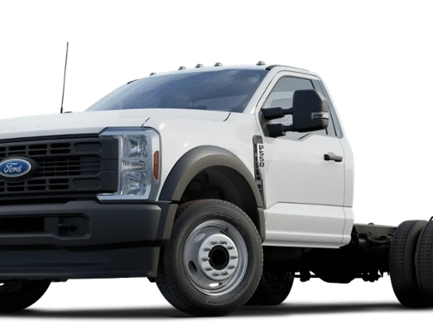 2023 Ford F-550 photo 1