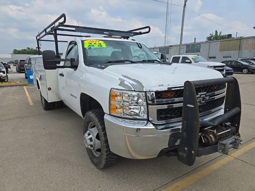 2011 Chevrolet Silverado 3500HD photo 1