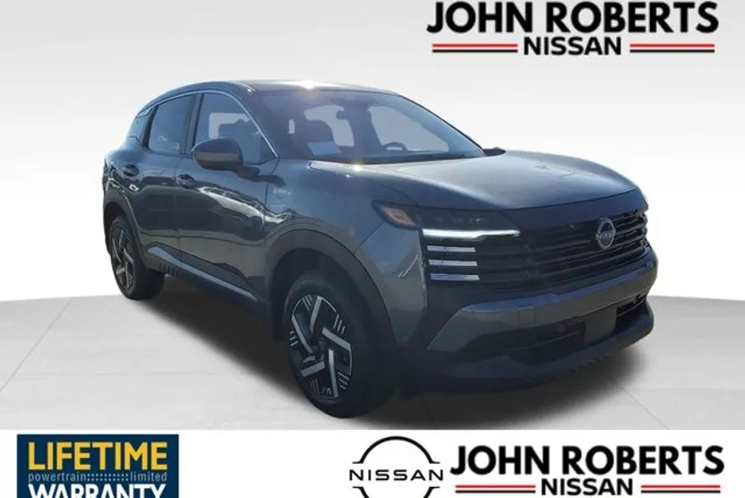 2025 Nissan Kicks SV photo 1