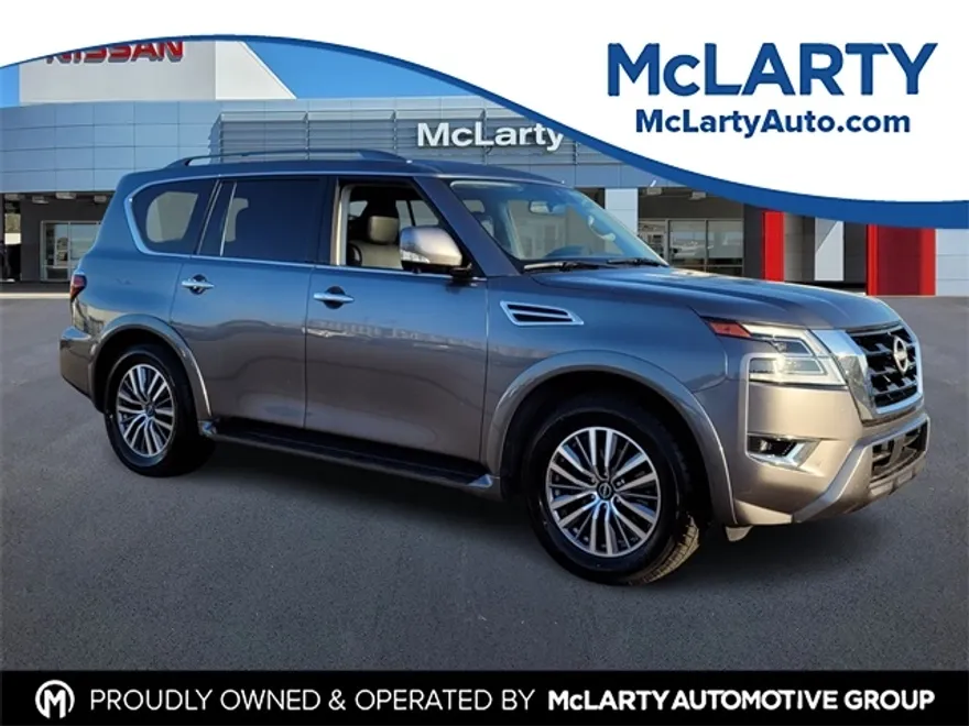 2023 Nissan Armada SL photo 1