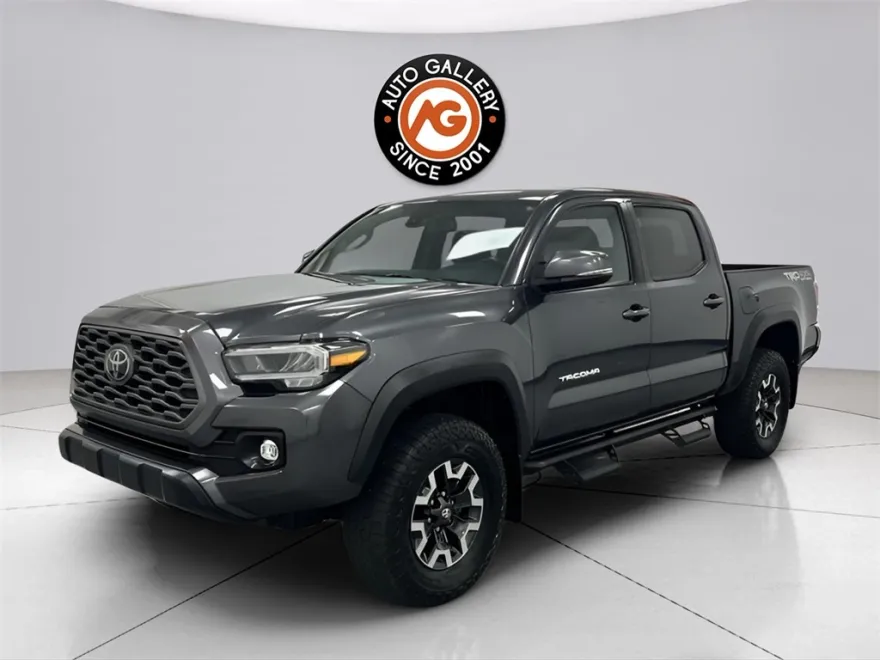 2022 Toyota Tacoma TRD Off-Road photo 1
