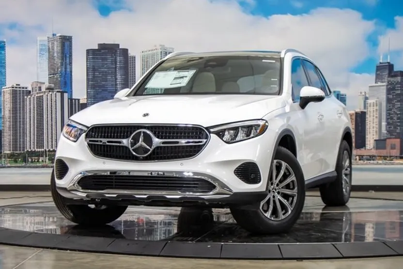2026 Mercedes Benz GLC 300 4MATIC photo 1