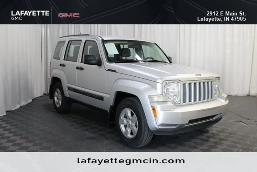 2012 Jeep Liberty Sport photo 1