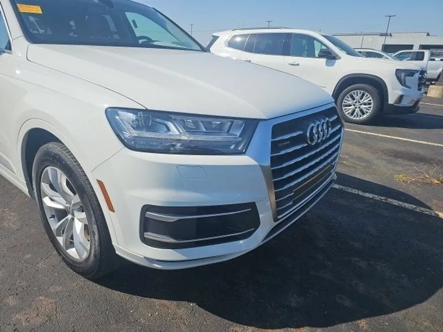 2018 Audi Q7 Premium Plus photo 1