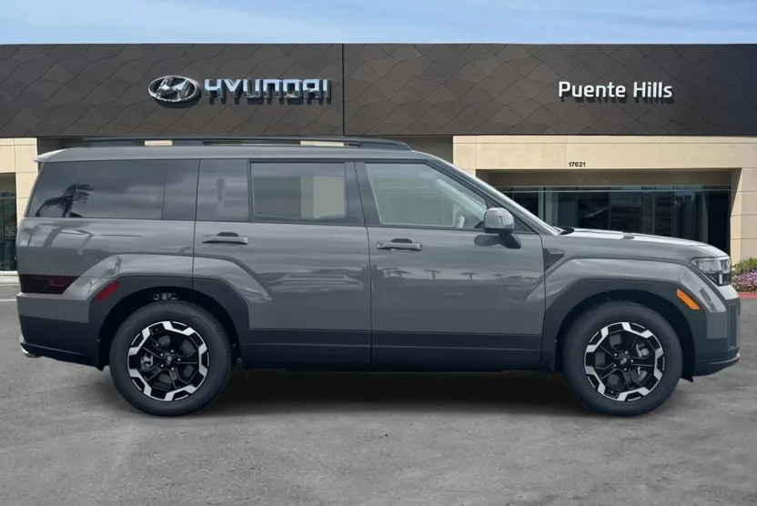 2026 Hyundai Santa Fe SEL photo 1