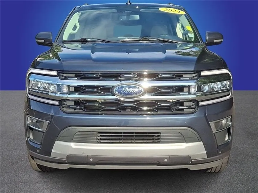 2024 Ford Expedition MAX Limited photo 1
