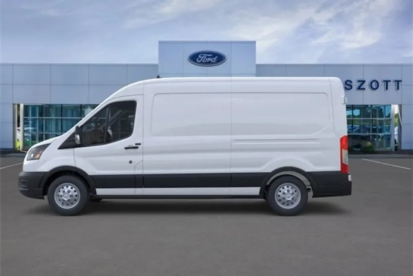 2025 Ford Transit photo 1
