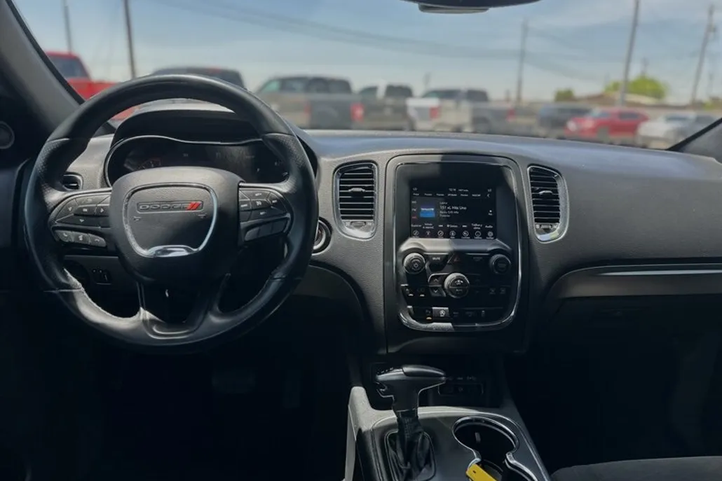 2018 Dodge Durango SXT photo 1