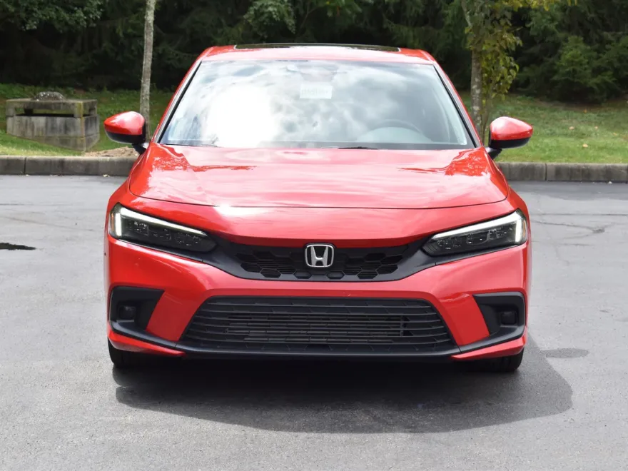 2023 Honda Civic EX-L Hatchback photo 1