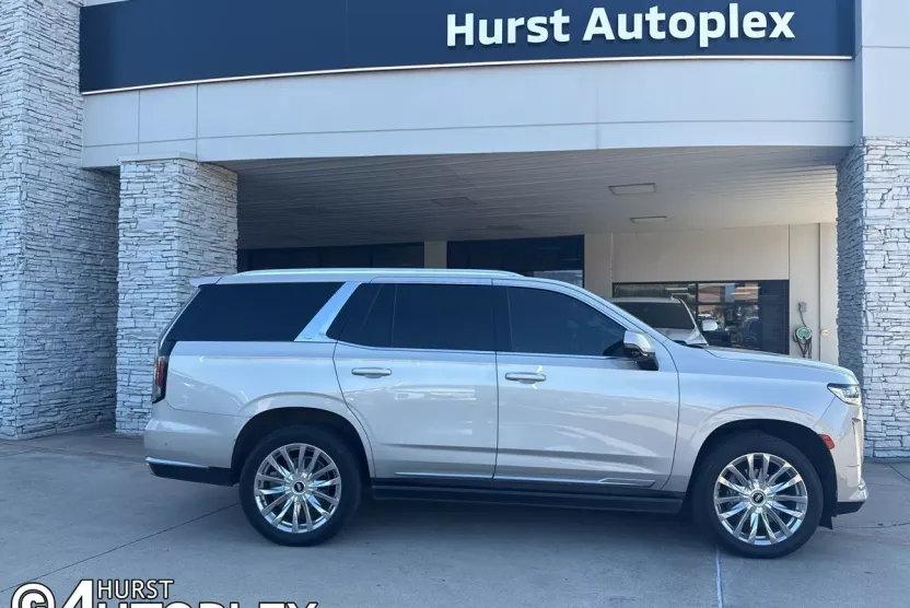 2021 Cadillac Escalade Premium Luxury photo 1