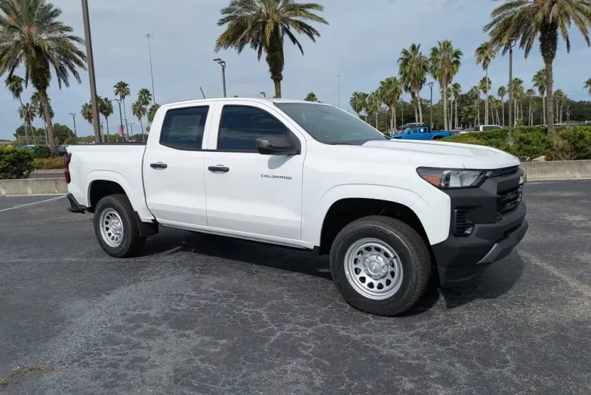 2026 Chevrolet Colorado Work Truck photo 1