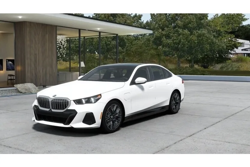 2026 Bmw 550e xDrive photo 1