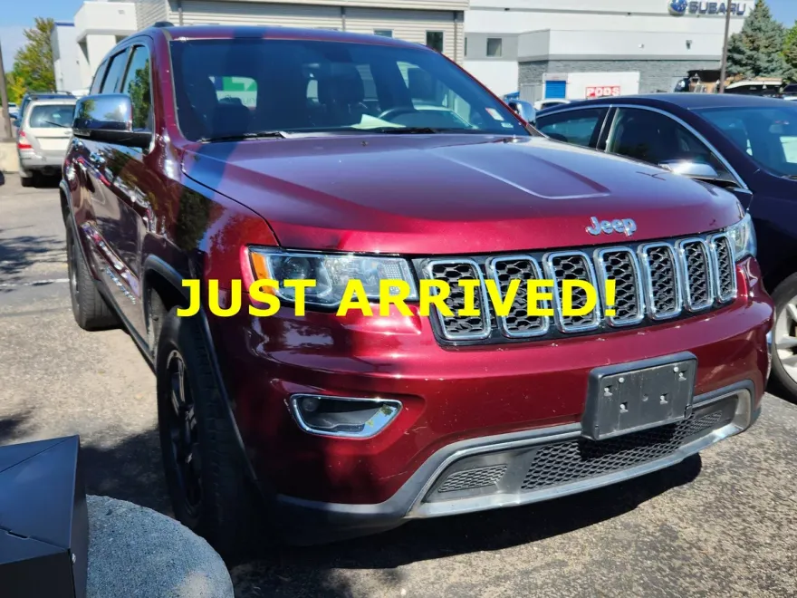 2017 Jeep Grand Cherokee Limited photo 1