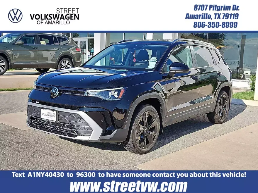 2025 Volkswagen Taos SE photo 1