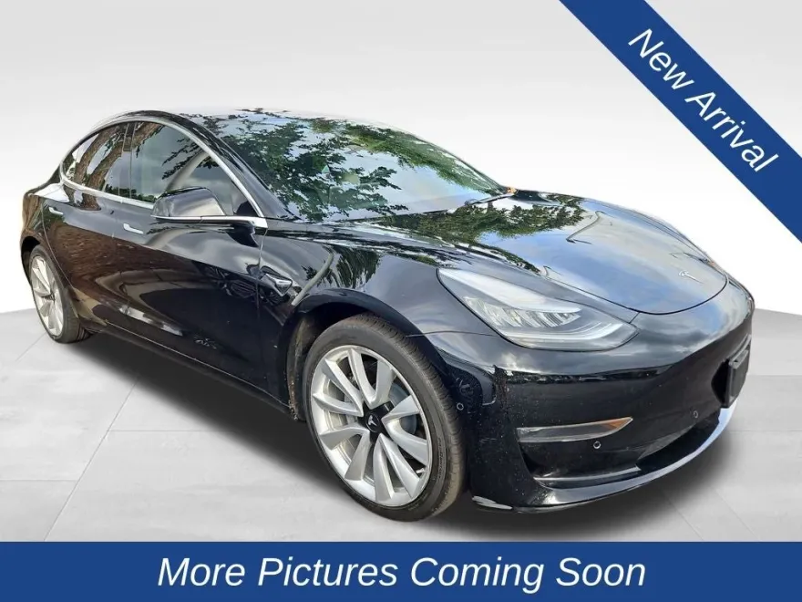 2018 Tesla Model 3 Long Range photo 1