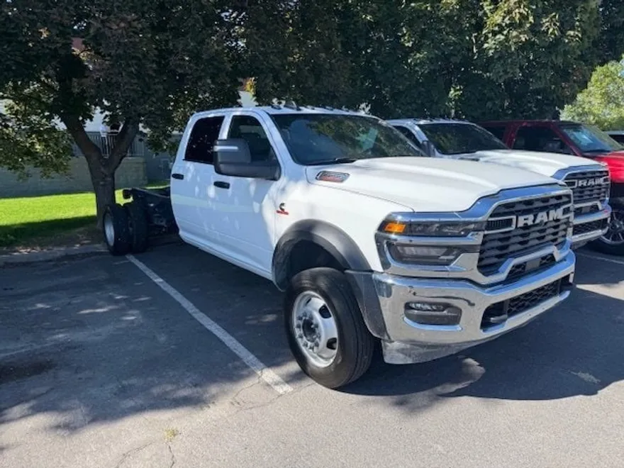 2025 Ram 5500 Tradesman photo 1