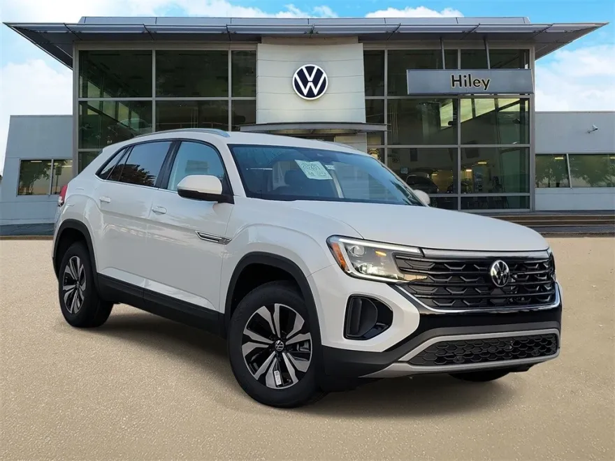 2026 Volkswagen Atlas Cross Sport SE photo 1