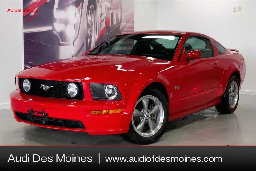 2006 Ford Mustang GT Deluxe photo 1