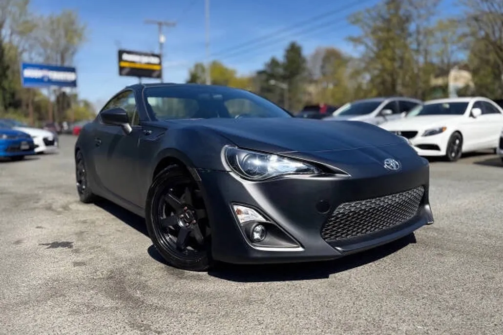 2016 Scion FR-S photo 1