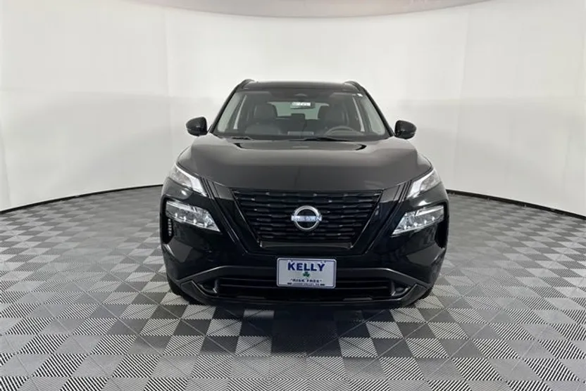 2023 Nissan Rogue SV Midnight Edition photo 1