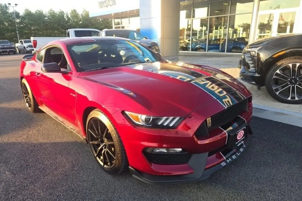2018 Ford Mustang Shelby GT350 photo 1
