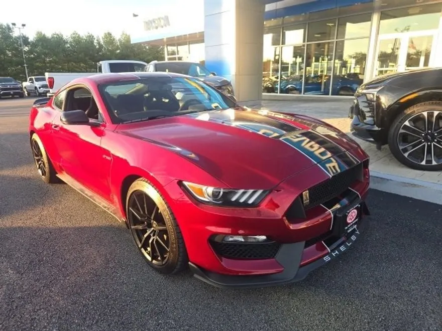 2018 Ford Mustang Shelby GT350 photo 1