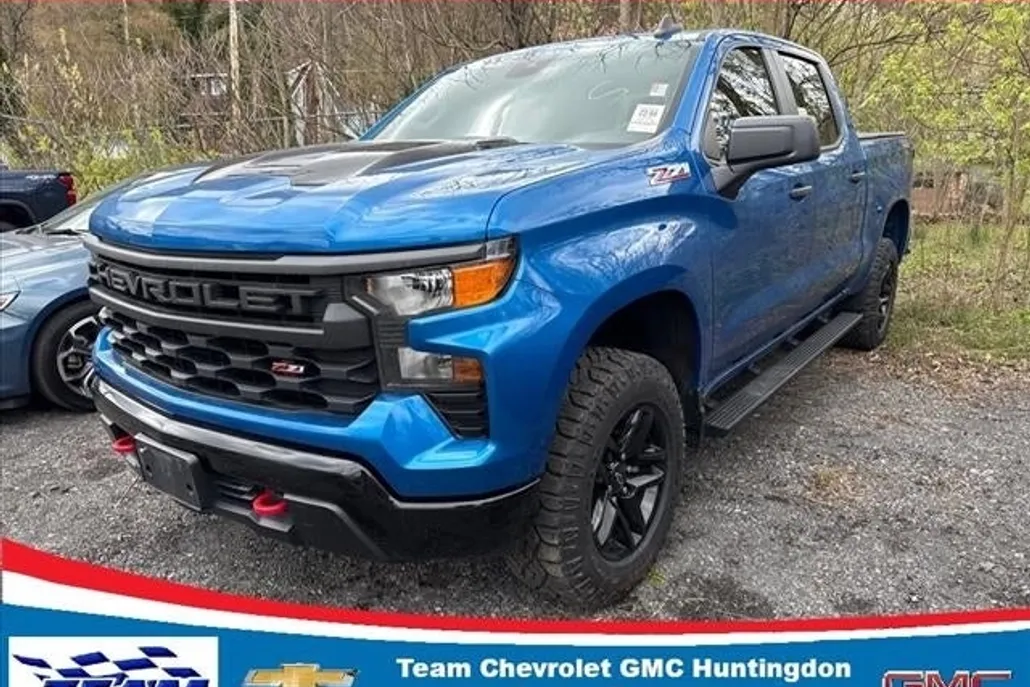 2022 Chevrolet Silverado 1500 Custom Trail Boss photo 1