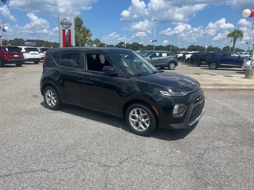 2021 Kia Soul S photo 1