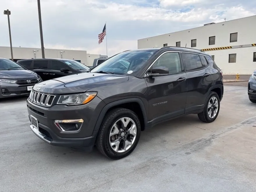 2020 Jeep Compass Limited photo 1