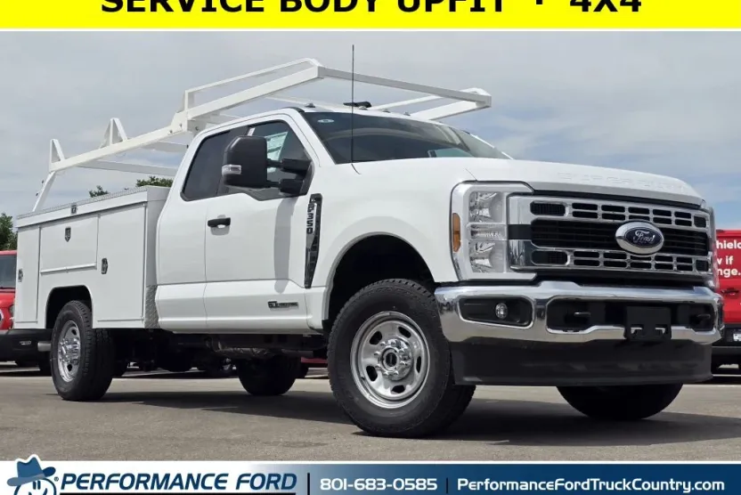 2025 Ford F-350 XL photo 1