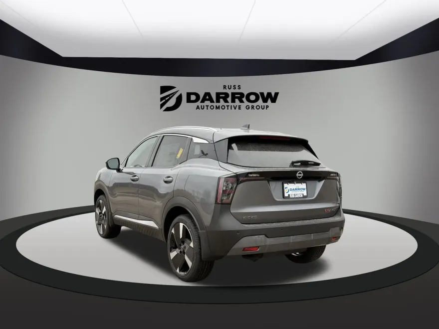 2025 Nissan Kicks SR photo 1