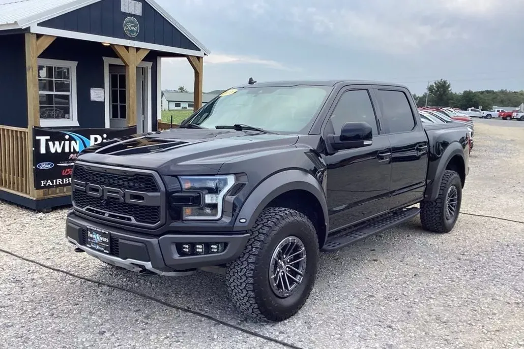 2019 Ford F-150 Raptor photo 1