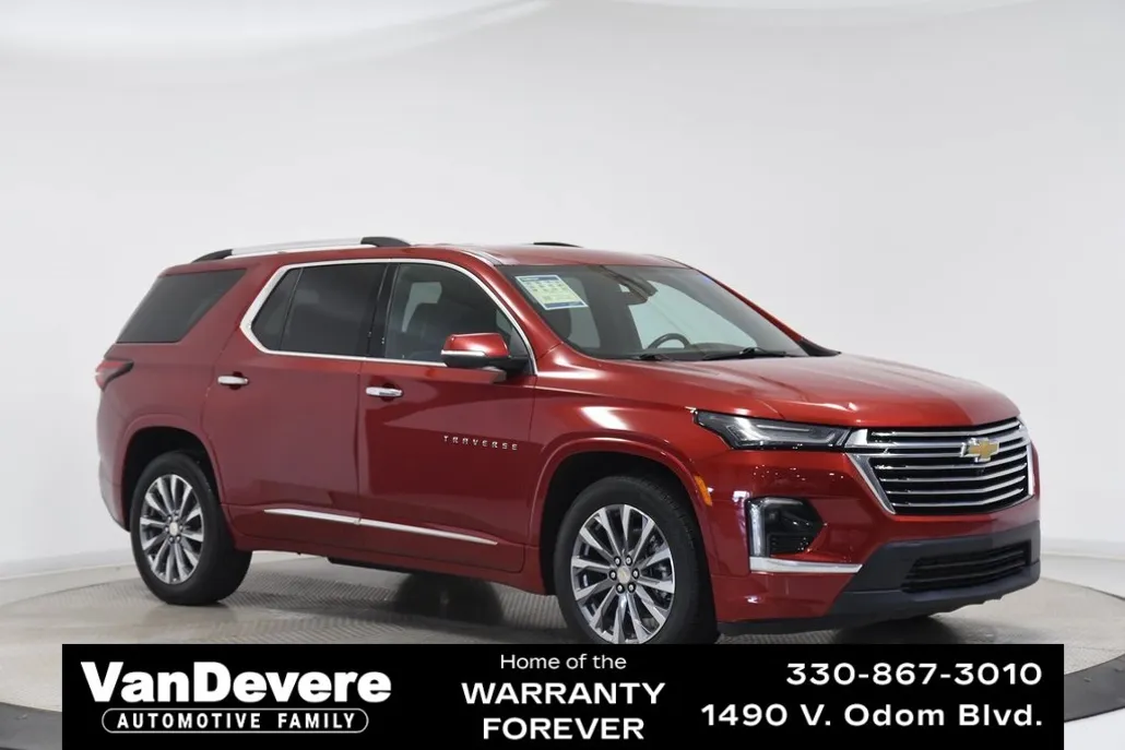 2023 Chevrolet Traverse Premier photo 1