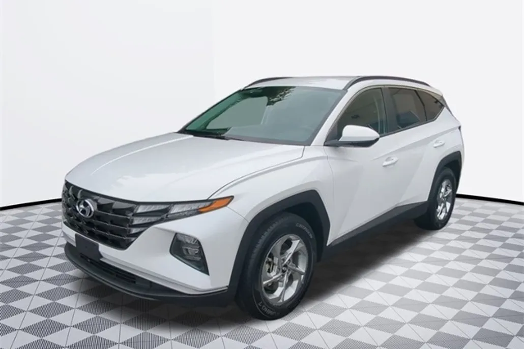 2024 Hyundai Tucson SEL photo 1
