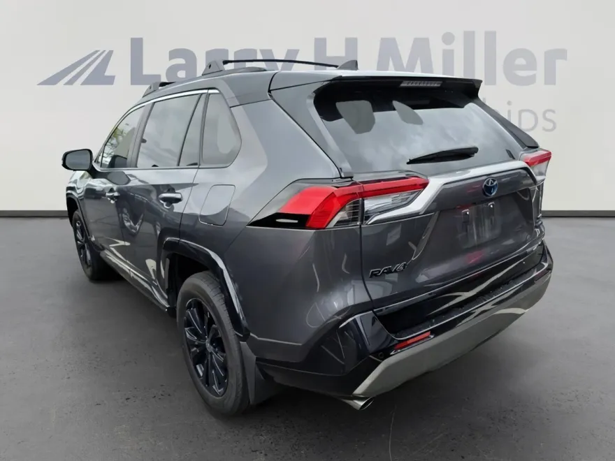 2024 Toyota RAV4 Hybrid XSE photo 1