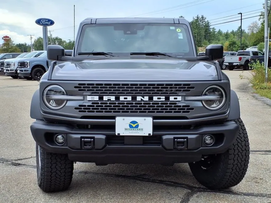 2025 Ford Bronco Badlands photo 1