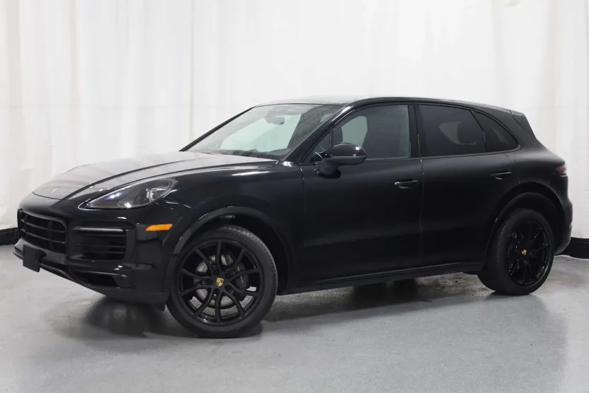 2020 Porsche Cayenne photo 1