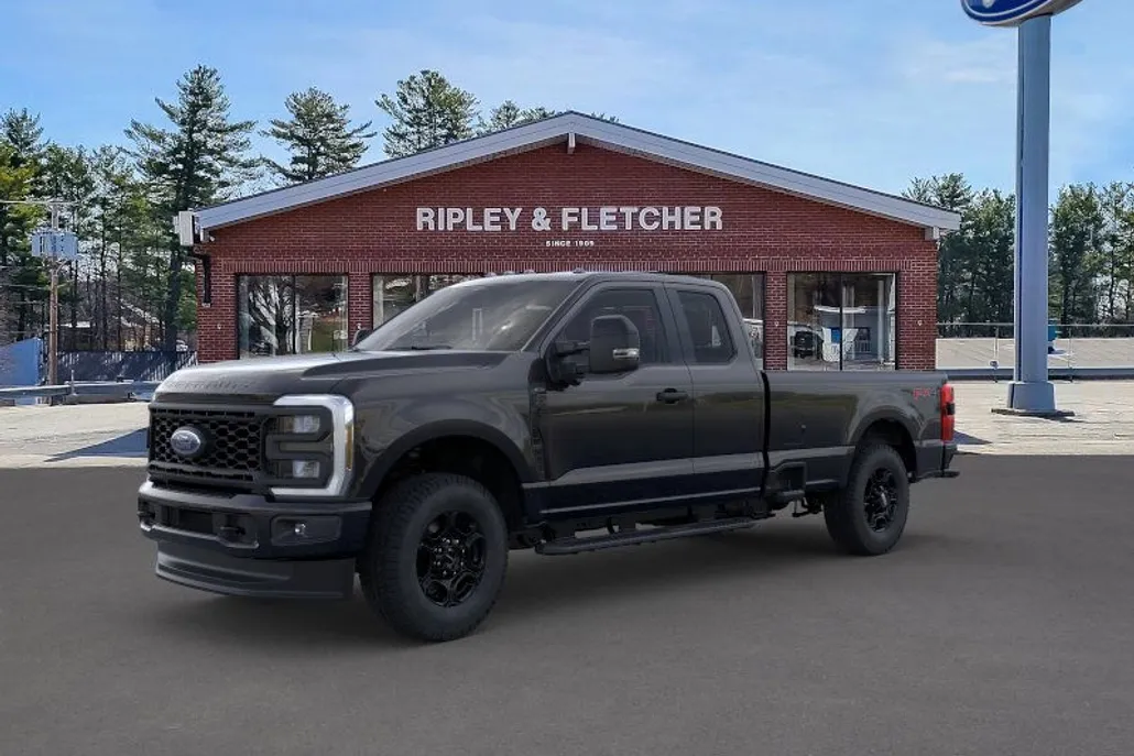 2025 Ford F-350 XL photo 1