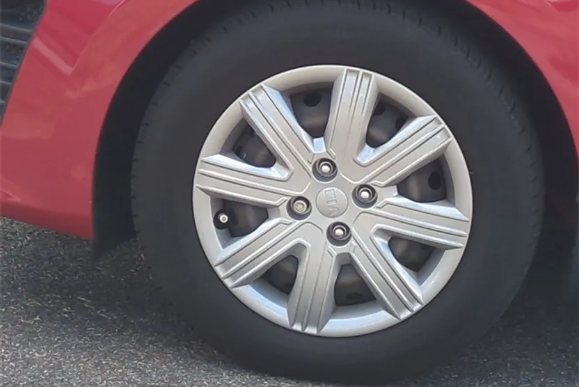 2021 Kia Rio S photo 1