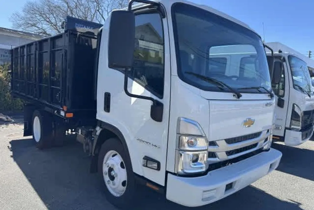 2025 Chevrolet Silverado 4500HD photo 1