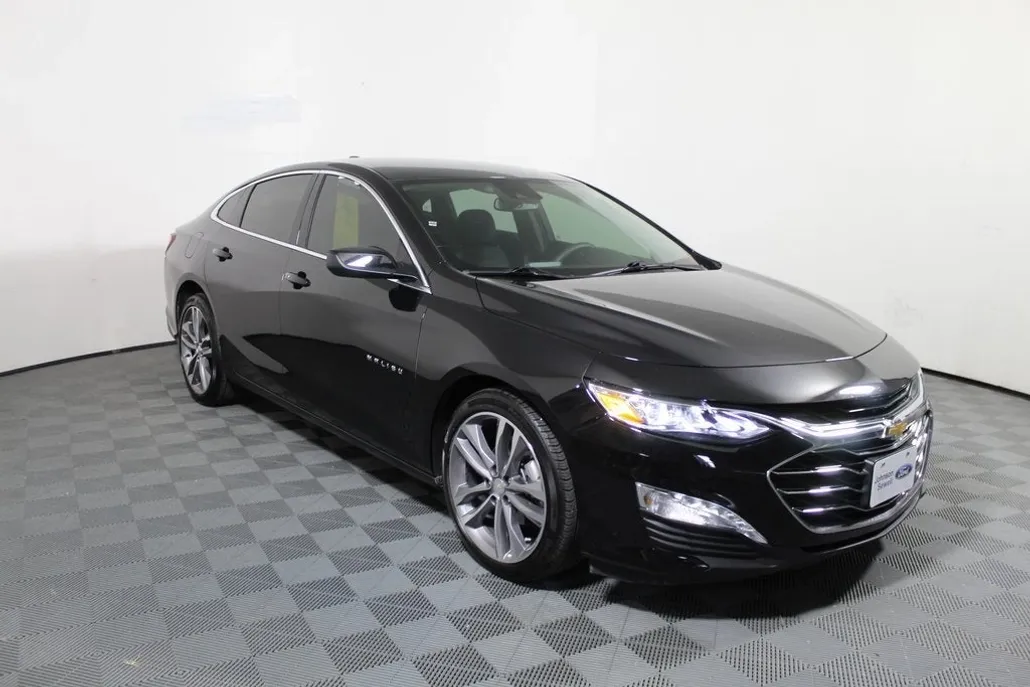 2024 Chevrolet Malibu Premier 2LT photo 1