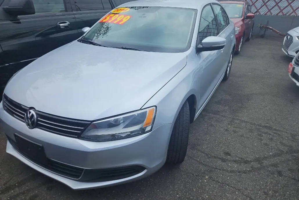 2014 Volkswagen Jetta SE photo 1