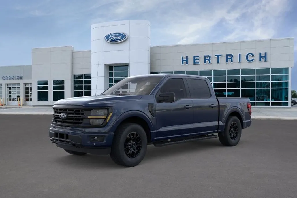 2025 Ford F-150 XLT photo 1