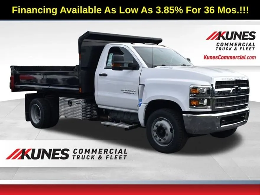 2024 Chevrolet Silverado 4500HD Work Truck photo 1